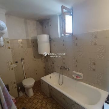 Eladó Ház 6070 Izsák Izsák belvárosa 