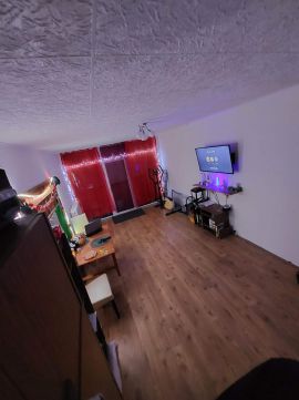 Kiadó Lakás 7632 Pécs 