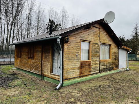 Eladó Ház 2711 Tápiószentmárton , Azonnal birtokba vehető, könnyűszerkezetes házikó!