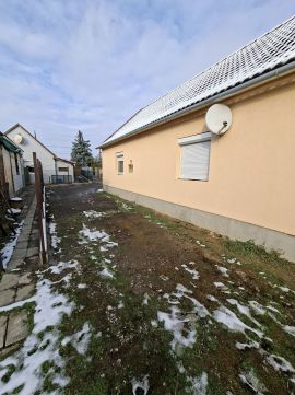 Eladó Ház 7940 Szentlőrinc 