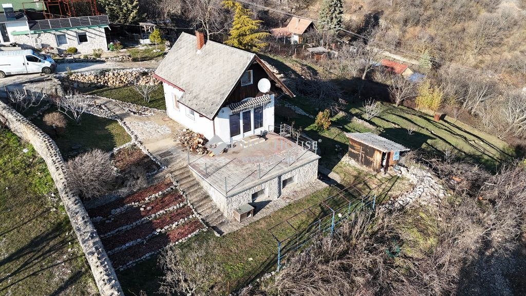 7635 Pécs — 1/28