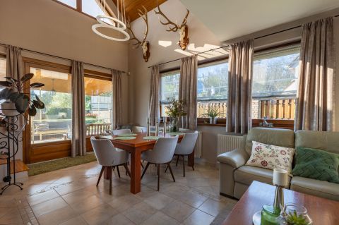 Eladó Ház 8095 Pákozd a hegyoldalon