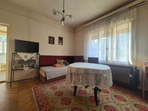 Eladó Ház 8621 Zamárdi , hangulatos 70 nm-es családi ház, rengeteg lehetőséggel