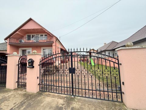 Eladó Ház 4325 Kisléta , Kisléta 