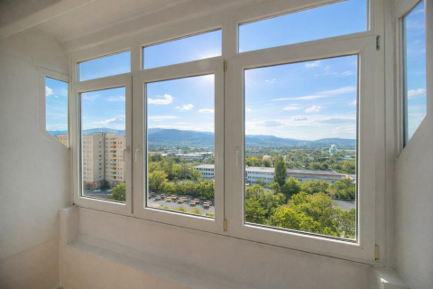 Eladó Lakás 1033 Budapest 3. kerület , Panorámás 1+2 félszobás + loggiás lakás eladó Kaszásdűlőn