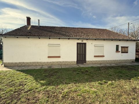 Eladó Ház 5712 Szabadkígyós Wenckheim-kastély közelében