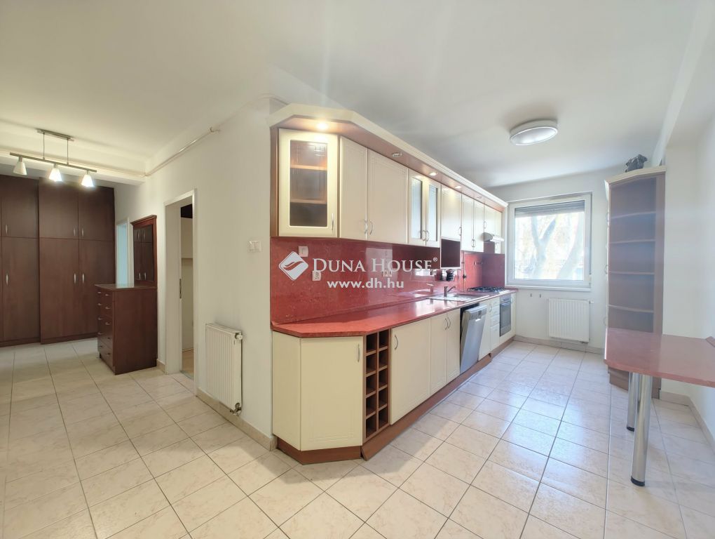 4400 Nyíregyháza , BELVÁROS — 1/16