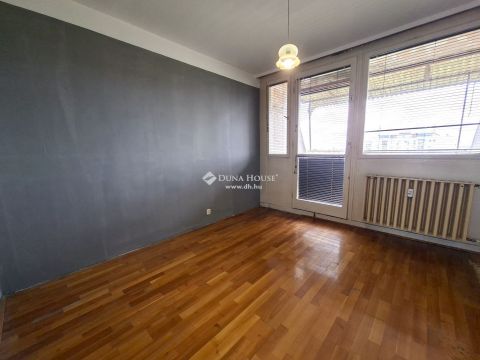 Kiadó Lakás 5600 Békéscsaba 