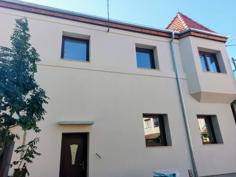 Eladó Lakás 2600 Vác Belváros