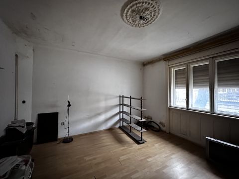 Eladó Lakás 1203 Budapest 20. kerület 20 kerületben felújítandó lakás