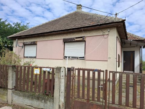 Eladó Ház 4762 Tyukod 