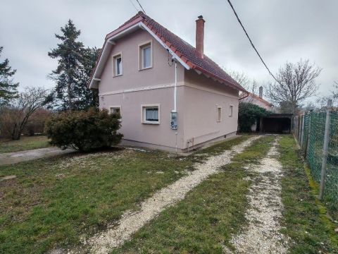 Eladó Ház 2072 Zsámbék 2072 Zsámbék, Hegyoldal