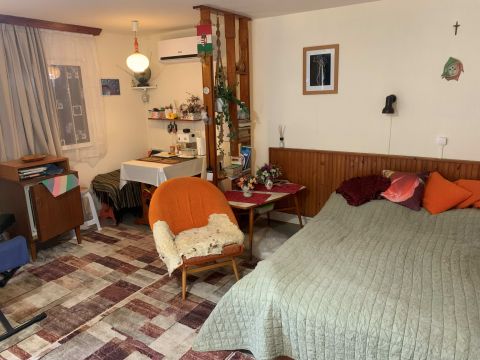 Eladó Ház 2483 Gárdony , Gárdonyban a Vásárcsarnoktól nem messze, csendes utcában