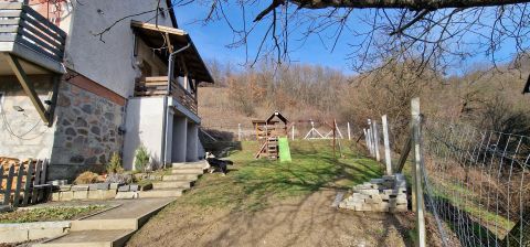 Eladó Ház 2508 Esztergom 