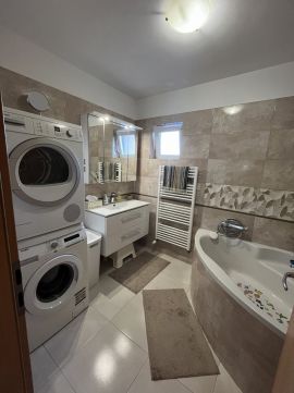 Eladó Lakás 7761 Kozármisleny 