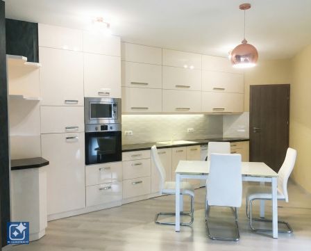 Kiadó Lakás 6000 Kecskemét , NAGY TERASZOS,gyönyörű lakás kiadó!