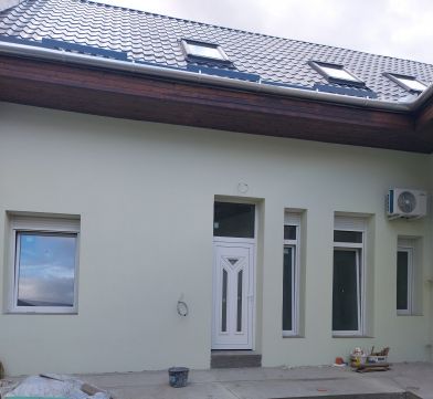 Eladó Ház 3200 Gyöngyös , PRÉMIUM KATEGÓRIÁS PADLÓFŰTÉSES, NAPELEMES LAKÁSOK 