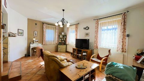 Eladó Ház 9423 Ágfalva , Ágfalván ELADÓ kétszintes családi ház, nappali+3szoba+garázs