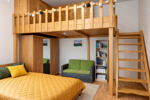 Eladó Lakás 4026 Debrecen , Lakás a Péterfia utcában - zárt udvaros társasházban