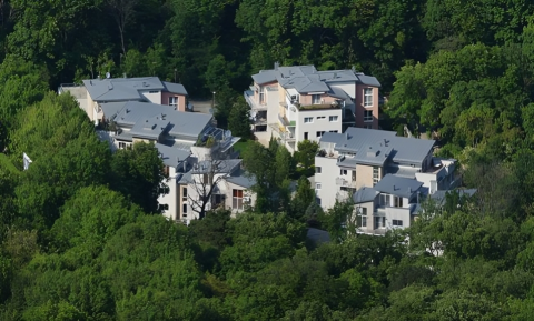Eladó Lakás 1021 Budapest 2. kerület Reggeli Madárcsicsergés, Modern Otthon – Erdei Lakóparkban