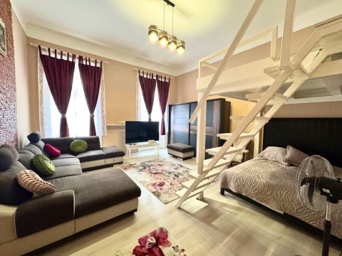 Eladó Lakás 1077 Budapest 7. kerület 