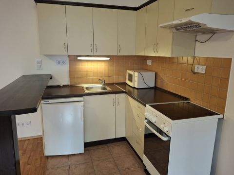 Eladó Lakás 1064 Budapest 6. kerület 