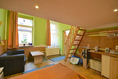 Eladó Lakás 1084 Budapest 8. kerület 