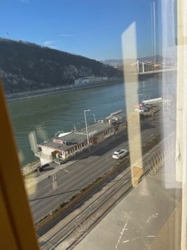 Kiadó Lakás 1056 Budapest 5. kerület 