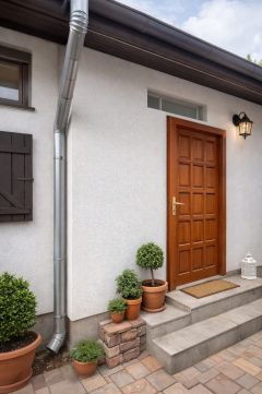 Eladó Ház 2092 Budakeszi jó lokációval, külön kertrésszel