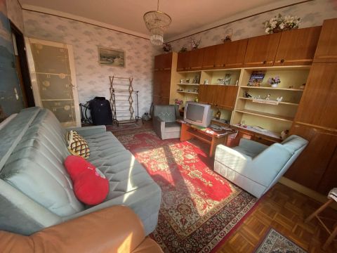 Eladó Lakás 6000 Kecskemét Belvárosban felújítandó garzon lakás