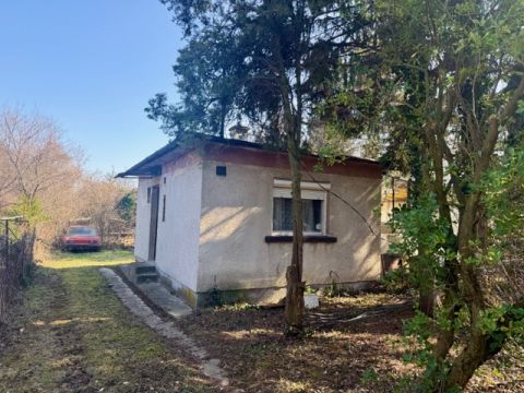 Eladó Ház 2045 Törökbálint , Köztársaság tér