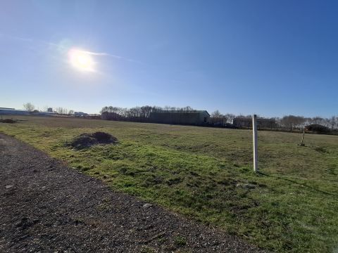 Eladó Telek 5000 Szolnok 