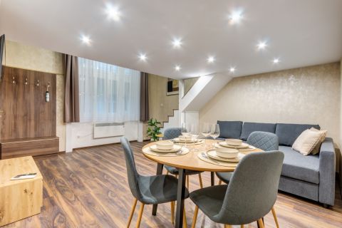 Eladó Lakás 1062 Budapest 6. kerület 