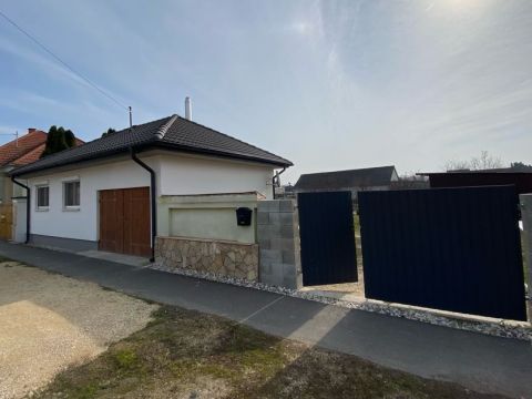 Eladó Ház 9184 Kunsziget 