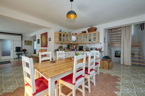 Eladó Ház 2481 Velence 