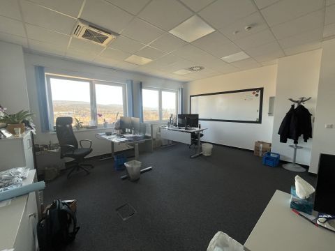 Eladó Ipari 2092 Budakeszi Bianka utca