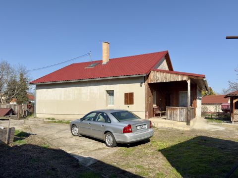 Eladó Ház 7017 Mezőszilas Mezőszilas központjában Falusi CSOK-ra is alkalmas ház