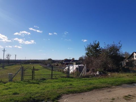 Eladó Telek 8164 Balatonfőkajár , Belterületi telek!