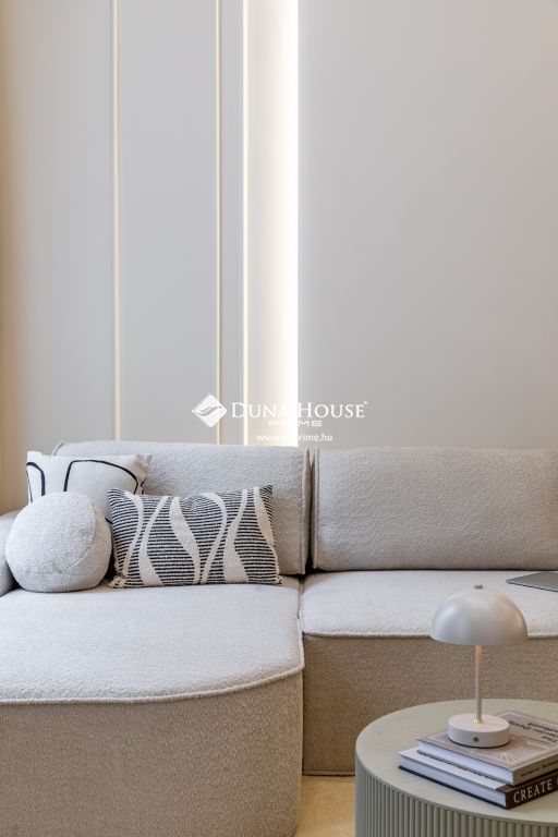 Eladó lakás, Budapest, 6. kerület