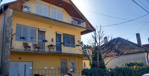 Eladó Ház 8380 Hévíz , Hévíz nyugodt, családi házas végében