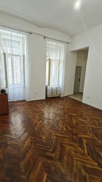 Eladó Lakás 1076 Budapest 7. kerület 