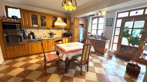 Eladó Ház 3400 Mezőkövesd , Kézműves házak közelében, gyönyörű családi ház ELADÓ!