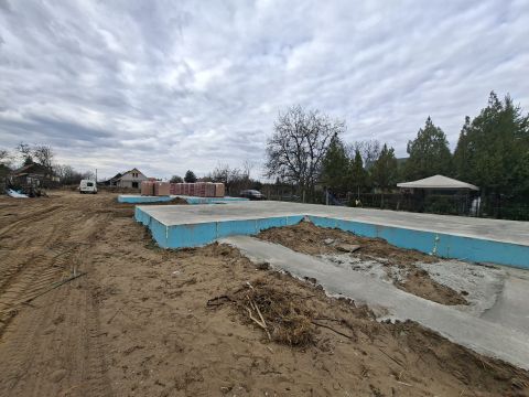 Eladó Ház 2243 Kóka , Kókán Csendes Nyugodt Utcában