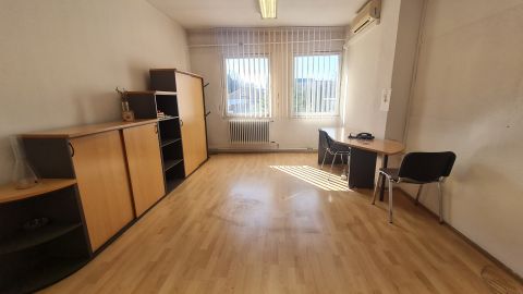 Kiadó Iroda 8900 Zalaegerszeg 