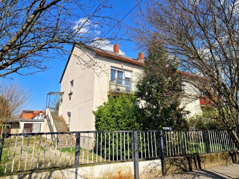 Eladó Lakás 8360 Keszthely 