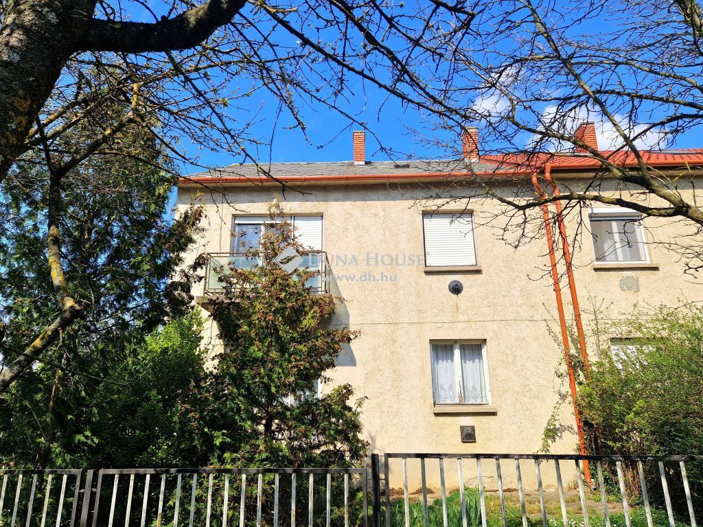 8360 Keszthely — 1/27