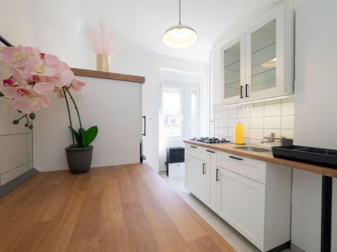 Eladó Lakás 7629 Pécs 