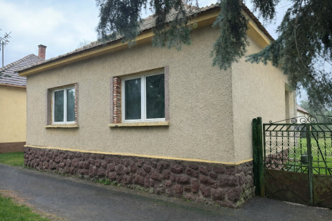 Eladó Ház 9345 Páli Páli Nagyboldogasszony-templom