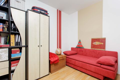 Eladó Lakás 9200 Mosonmagyaróvár Alkotmány utca közelében