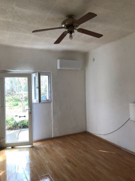 Eladó Ház 1039 Budapest 3. kerület 1039 Budapest, 